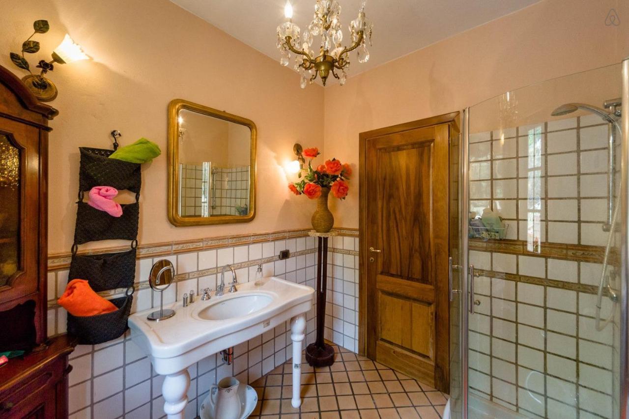 Room In Villa - Room In The Hills With Garden And Sea View San Salvatore  المظهر الخارجي الصورة