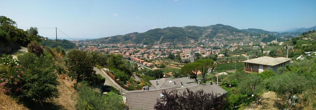 Room In Villa - Room In The Hills With Garden And Sea View San Salvatore  المظهر الخارجي الصورة